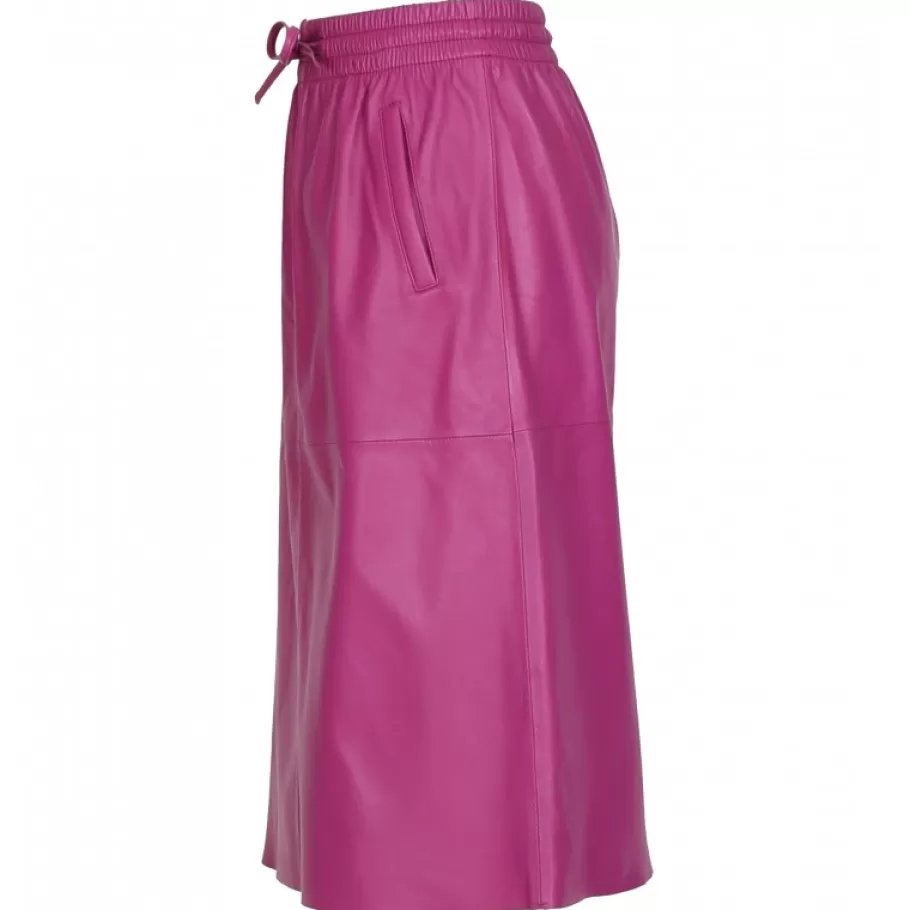 bamba_mauve__jupe_milongue_droite_en_cuir_veritable_5.webp OAKWOOD Bamba Mauve - Jupe Mi-Longue Droite En Cuir Veritable Cheap